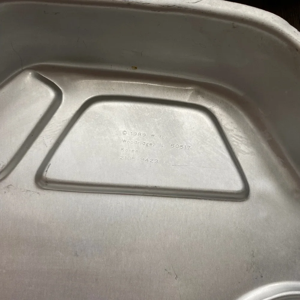 Vintage Wilton‎ Car and Van Cake Pan Set 1980 1989 Aluminum Bakeware 2 Piece